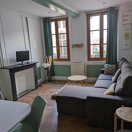 Le Saint Leonard... Il Est Vert Honfleur Ngoại thất bức ảnh